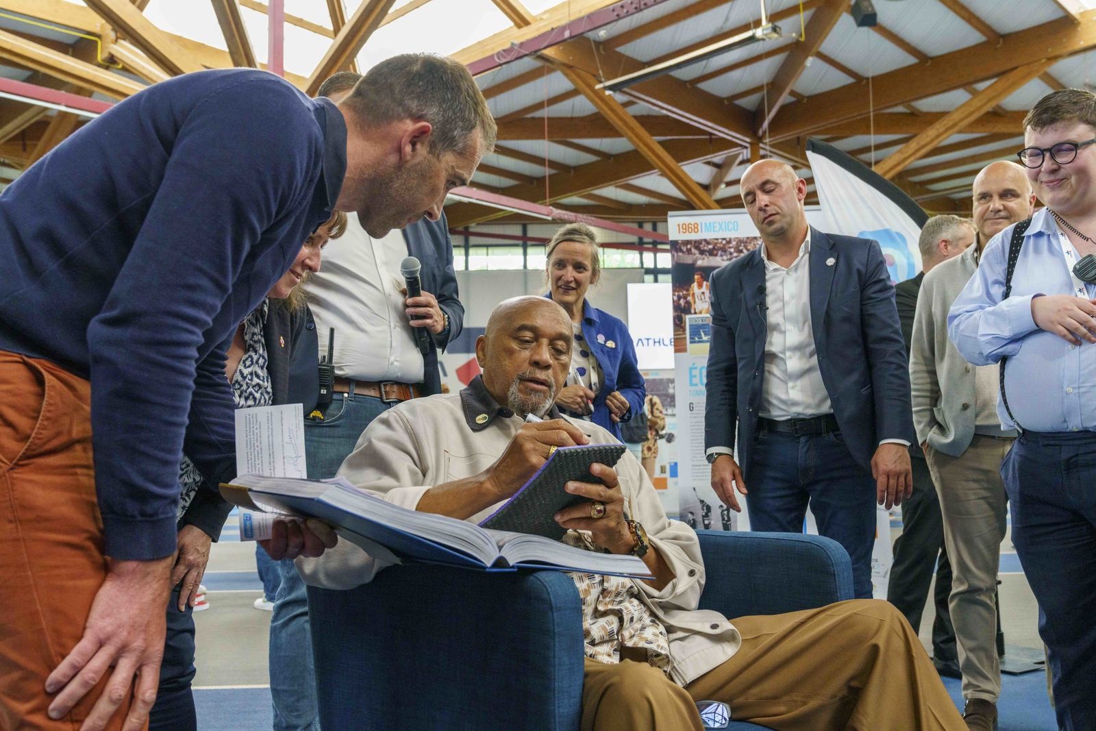 reportage avant les JO et aussi photographie de Tommie Smith