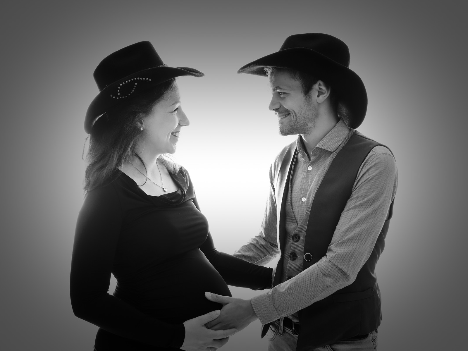 photographe noir et blanc grossesse